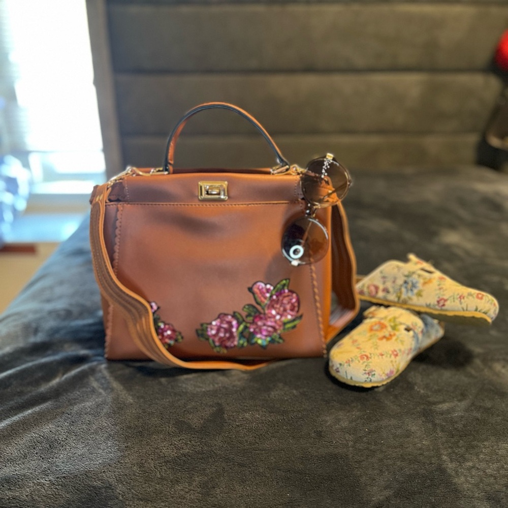 Large Sequin Embroidered‎ Floral Scalloped Satchel Handbag